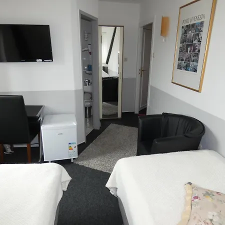 Wolters 3* Bremen